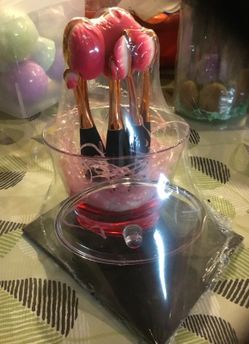 Seis brochas para MAQUILLAGE $18.00💄💋💄💋💄