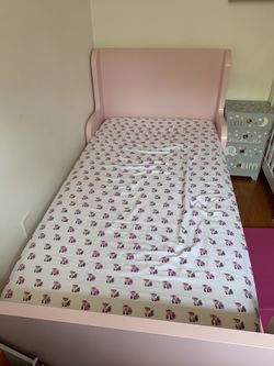 IKEA twin size bed frame with mattress