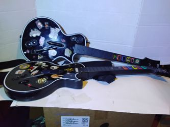 Les Paul Gibson Wireless Guitar controller for Xbox 360 $65