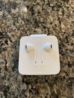 Original apple earbuds headphones with cable not bluethoot