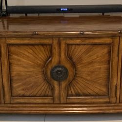 Beautiful Mahogany Table &TV Console 