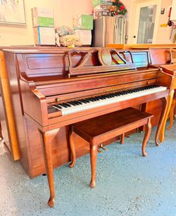 Kawai Satin Walnut Upright Piano