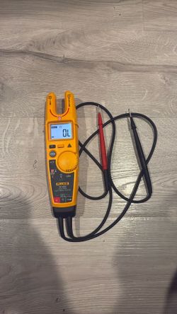 Fluke T6-600 Electrical Tester – Works Great.