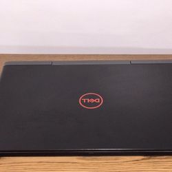 DELL 7577 Gaming Laptop 4K