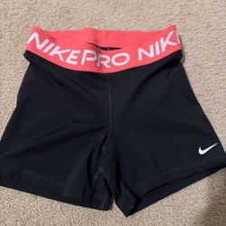 Nike Pro shorts size medium