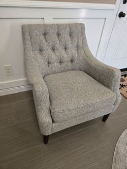 Arm chair