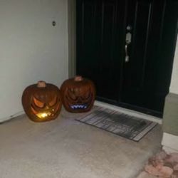 Halloween Jack-o-lantern/ Pumpkin  Holliday Decorations