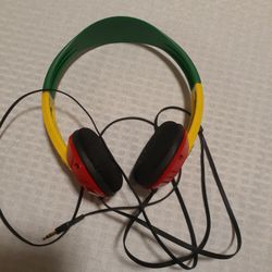 Headphones Skullcandy$8