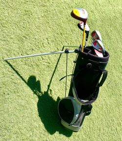 Junior  Zevo  Golf Club set - Irons: 5/7/9, Driver, 5 wood & Putter. Flex Graphite