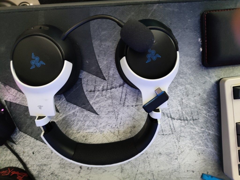 Ps5 Razer Kaira Hyperspeed Wireless USB C Offers Accepted