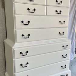 Tall Boy 7 Drawer Dresser - PENDING