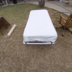 Vintage Rollaway Sleeper From The 1960s With Springs