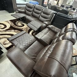 BROWN RECLINING SET