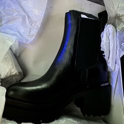 Patria Chelsea Boots 