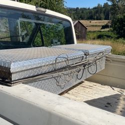 Full Size Tool Box