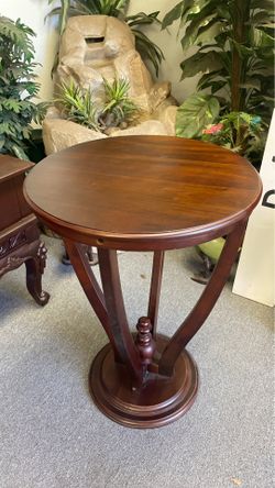 Round table