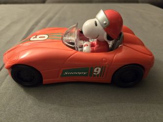 Whitman's Racecar Snoopy Car 