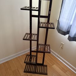 Plant Stand Holds 7