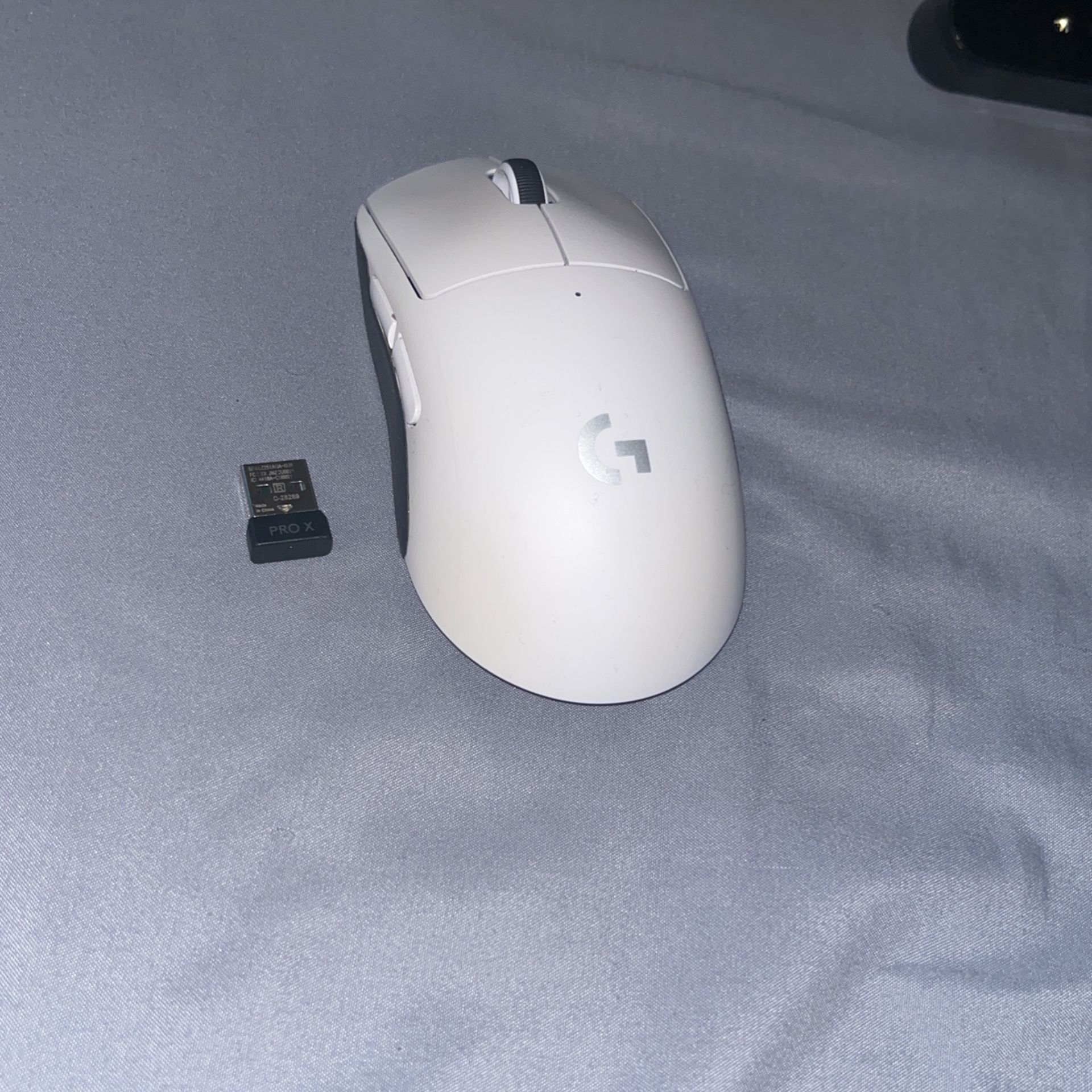 Logitech G PRO X SUPERLIGHT 2 LIGHTSPEED Wireless Gaming Mouse