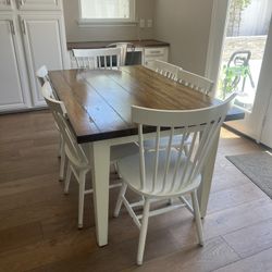 Dinner Table 