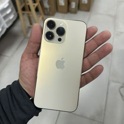 iPhone 14 Pro Max Unlocked 128GB! Finance For $50 Down Payment!!