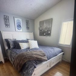 Ashley’s Bed With Dresser