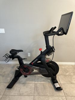 Peloton Bike – Barely Used (Only 109 Rides) + Shoes, Weights & Mat