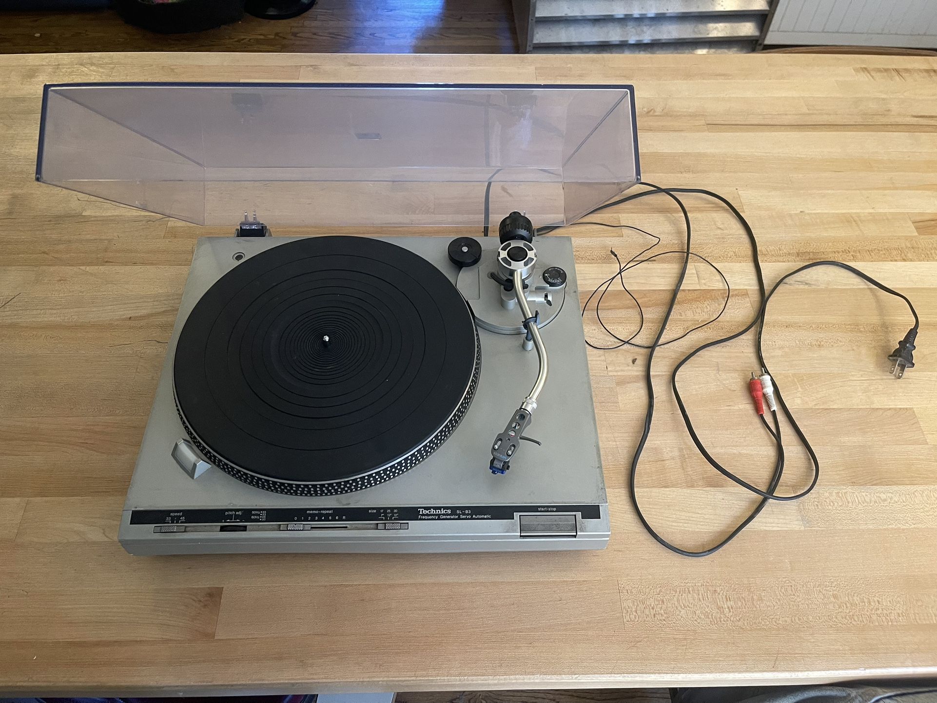 Technics SL-B3 Vinyl Record Turntable