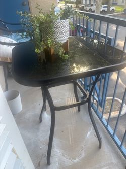 Outside high top table