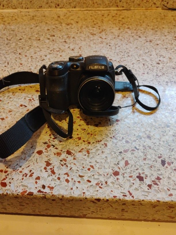 Fuji Digital Camera
