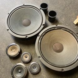 Set Bocinas $15