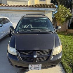 2004 Dodge Grand Caravan