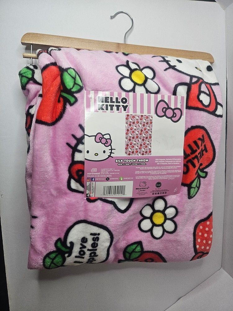 Hello Kitty HOT PINK Bows & Daisies Plush Throw Blanket deals