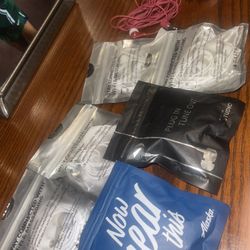 Free Airplane Wired Earbuds Headphones, 3.5mm Jack