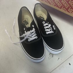 Vans black size 8.5 man