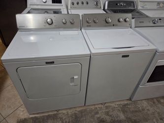 Maytag Washer and Dryer Set