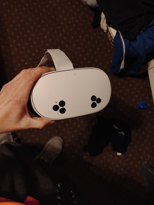 Meta Quest 3 Used Very Little Just Paid Off Recently