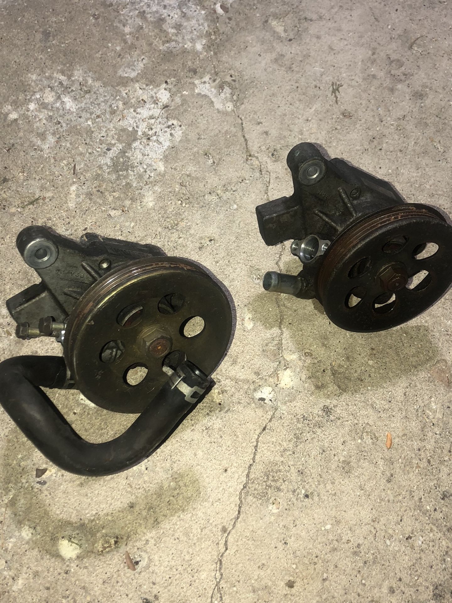 B Series Power Steering Pumps
