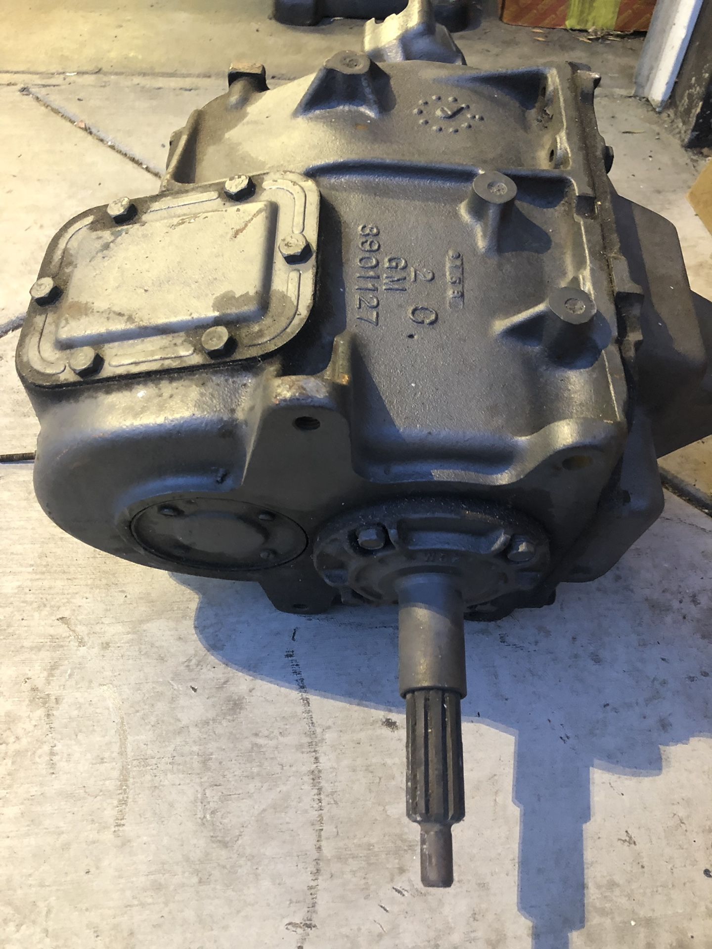 Muncie SM465 transmission