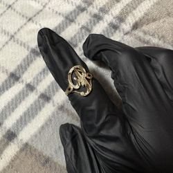 Gold 10k ‘P’ ring