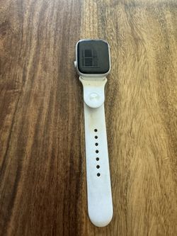 Apple Watch Series 8 45mm