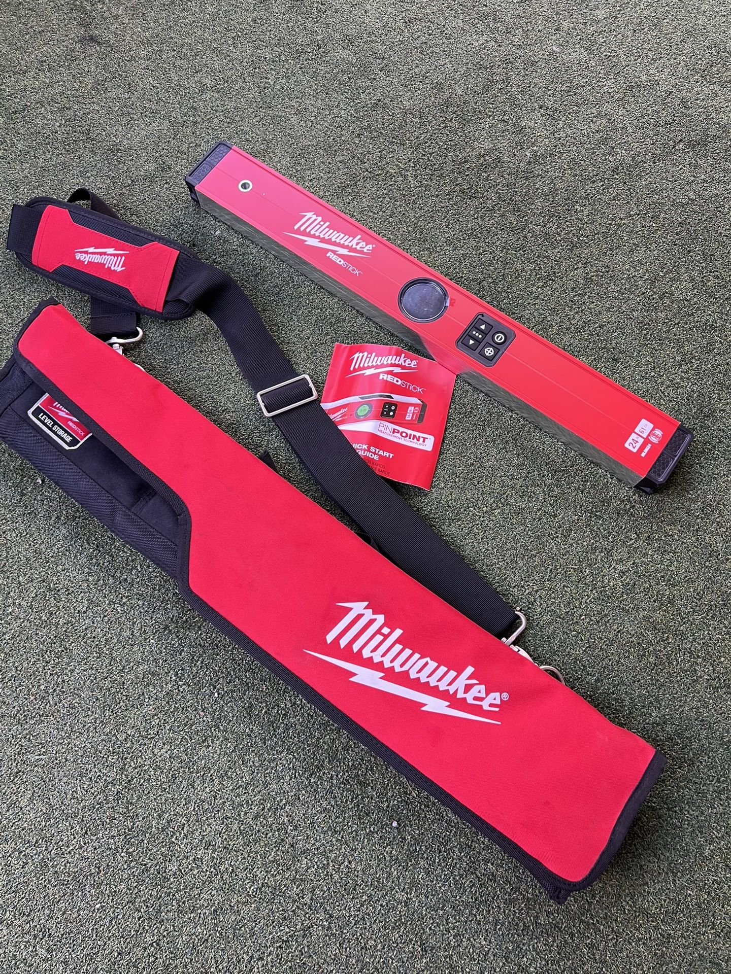 Milwaukee 24 in. Redstick Digital Box Level