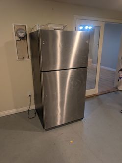 GE refrigerator