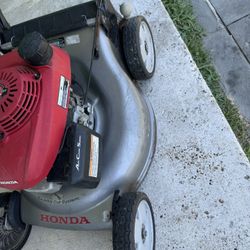 Honda Self propelled Mower 