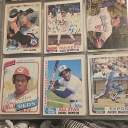 BASEBALL - FOOTBALL -BASKETBALL TRADING CARDS 