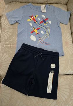 Boy's Short And Tee Set Sizes 3T And 4T Availables. 