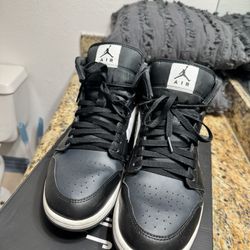 Jordan 1 Blue Grey Black 