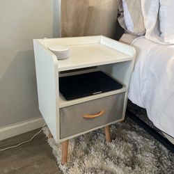 Nightstand (Two)
