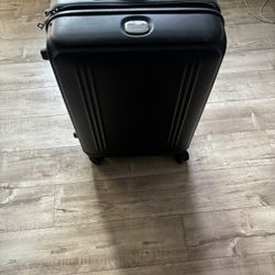  Zero Halliburton Luggage/ By Lexus