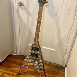 BC Rich Skull Pile Flying V Guitar, 2003 Body Art Collection Electric Guitar